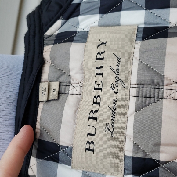 BURBERRY SHORT FINSBRIDGE NOVA CHECK LINED HOODED JACKET COAT - Picture 8 of 11